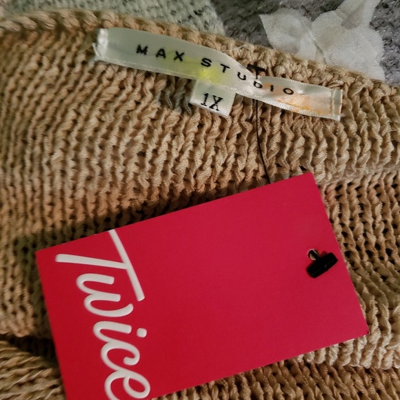 Nwt Max Studio Handknited Top size 1X - Picture 3 of 4